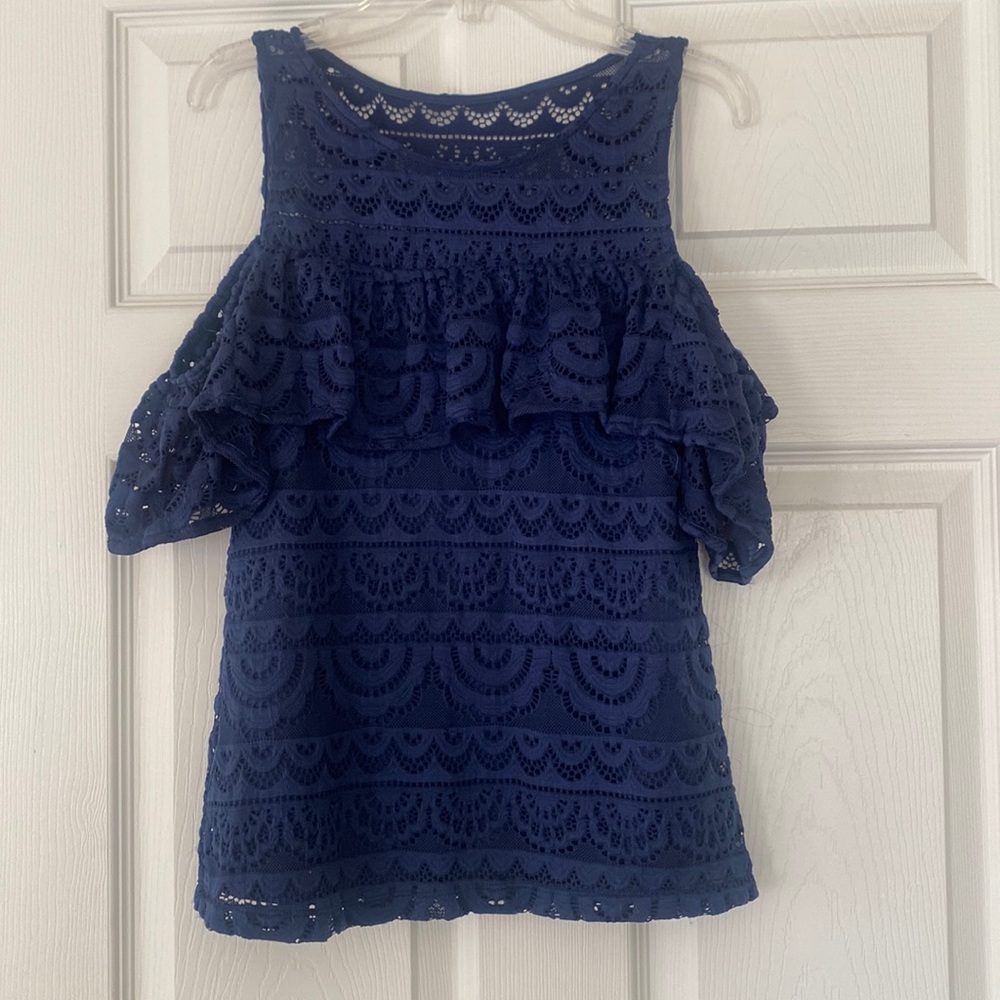 Womens XXS Lilly Pulitzer cold shoulder top